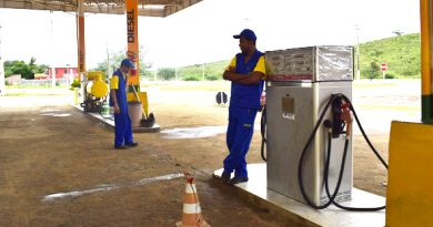 Postos de Baixa Grande estão sem gasolina Postos de Baixa Grande estão sem gasolina
