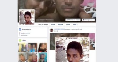 Jovem é detido após furtar celular e postar a própria foto no perfil da vítima no Facebook Jovem é detido após furtar celular e postar a própria foto no perfil da vítima no Facebook
