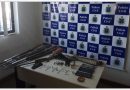 Operação conjunta efetua prisões e apreende armas e drogas em Campo Alegre de Lurdes Operação conjunta efetua prisões e apreende armas e drogas em Campo Alegre de Lurdes