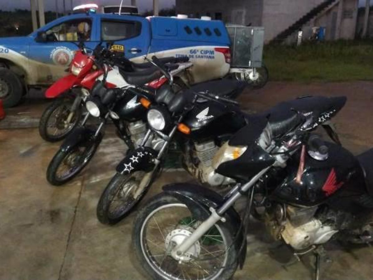 Últimas Notícias - Duas motos roubadas em Santana de Parnaiba - SP - MotoX